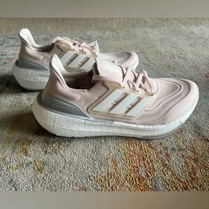 adidas Ultraboost size 10